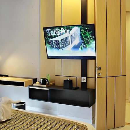 Bbc Hotel Lampung Bandar Jaya Gunungsugih Eksteriør bilde